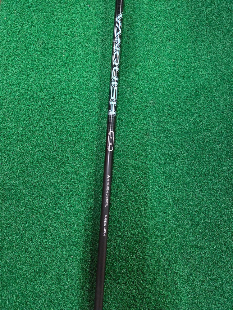 TaylorMade 테일러메이드 Qi4D MAX 드라이버 - VANQUISH 뱅퀴시 VV - 3S 이미지