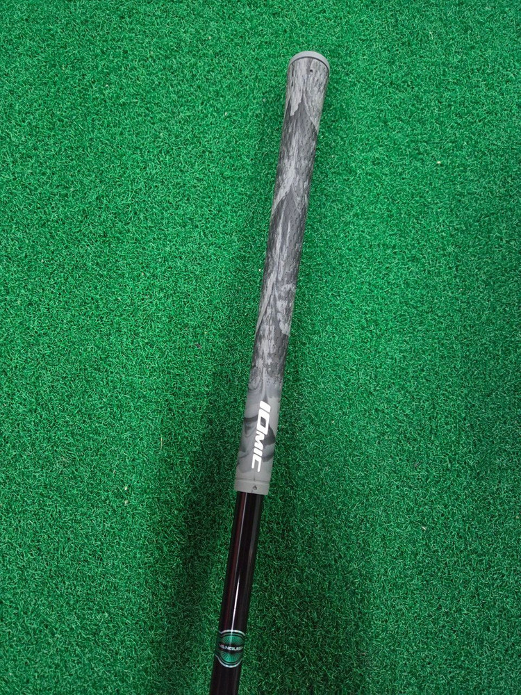 TaylorMade 테일러메이드 Qi4D MAX 드라이버 - VANQUISH 뱅퀴시 VV - 3S 이미지