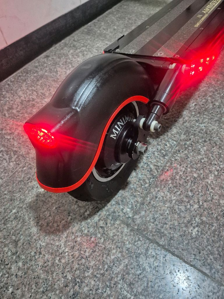 전동킥보드 스피드웨이4 EX+ 26ah 대용량 배터리--3