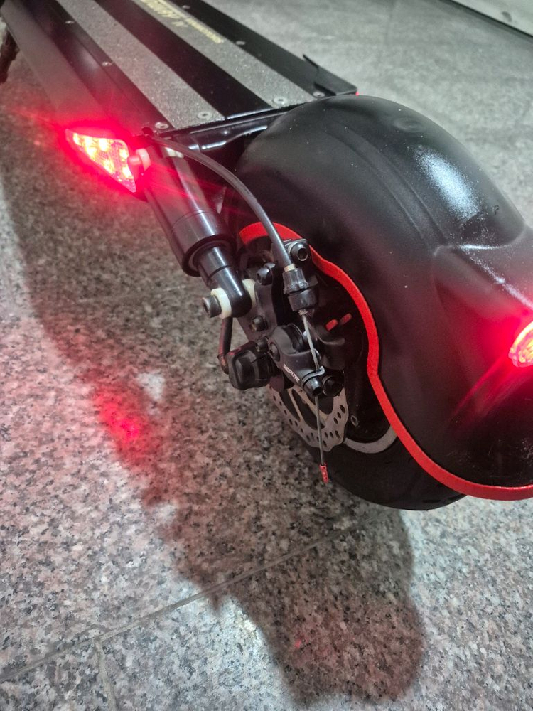 전동킥보드 스피드웨이4 EX+ 26ah 대용량 배터리--4