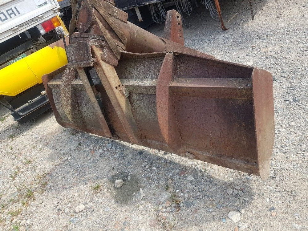 트랙터 트랙트 트렉터 트렉트 그레이드 그래이드 팝니다. 이미지