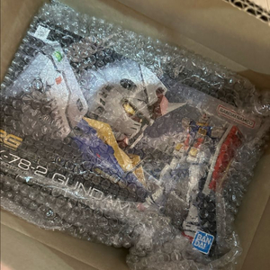 rg퍼스트건담2.0 헤드개선판 새제품