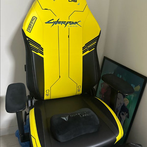 사이버펑크 2077 게이밍 의자 (시크릿랩)