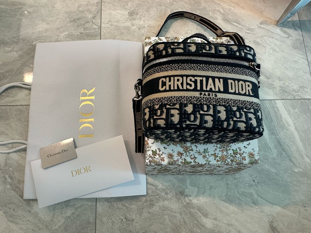 디올 베니티 트래블 스몰 스트랩--0