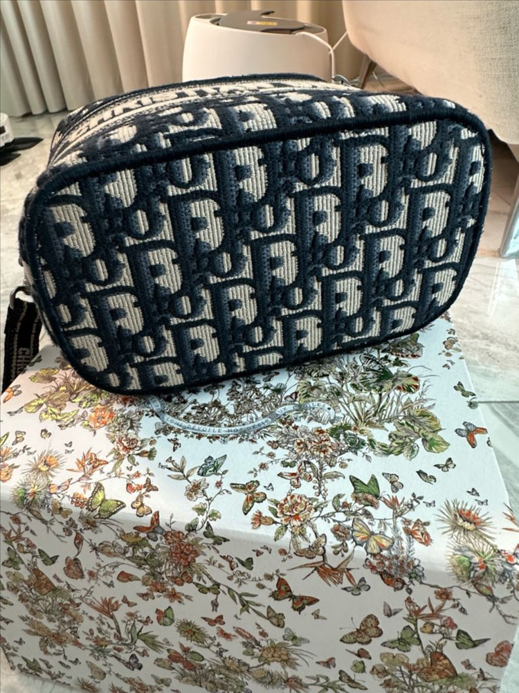 디올 베니티 트래블 스몰 스트랩--2