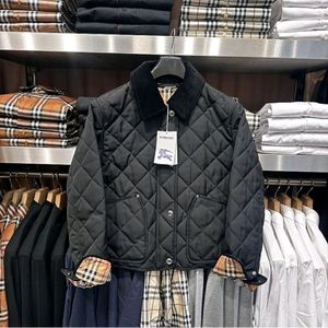 버버리 크롭퀄팅자켓M