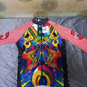 울프라운치 싸이클 롱슬리브 집업 저지