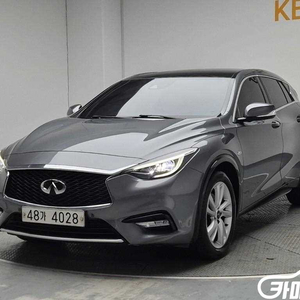 [인피니티]Q30 2.0 에센셜 (5인승) #2026년특가