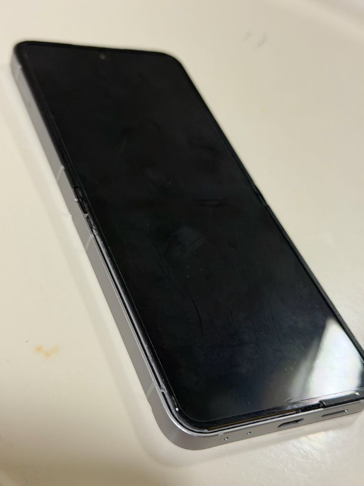 폴더블 스마트폰 256GB 자급제 이미지