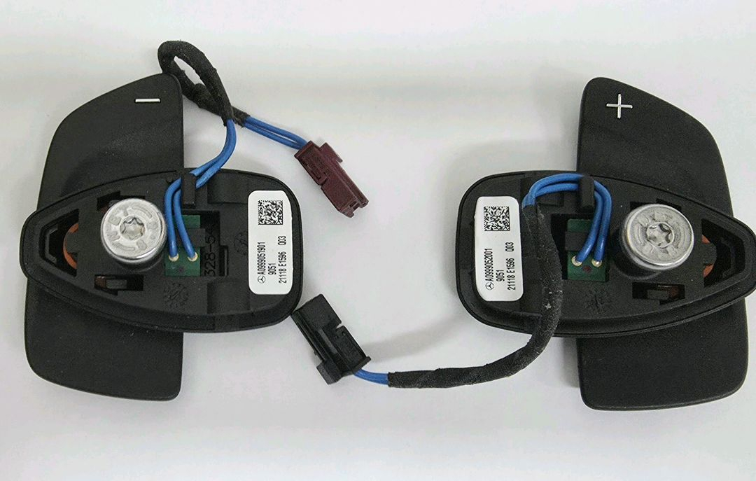 벤츠핸들 스위치 버튼 순정 정품 부품--7