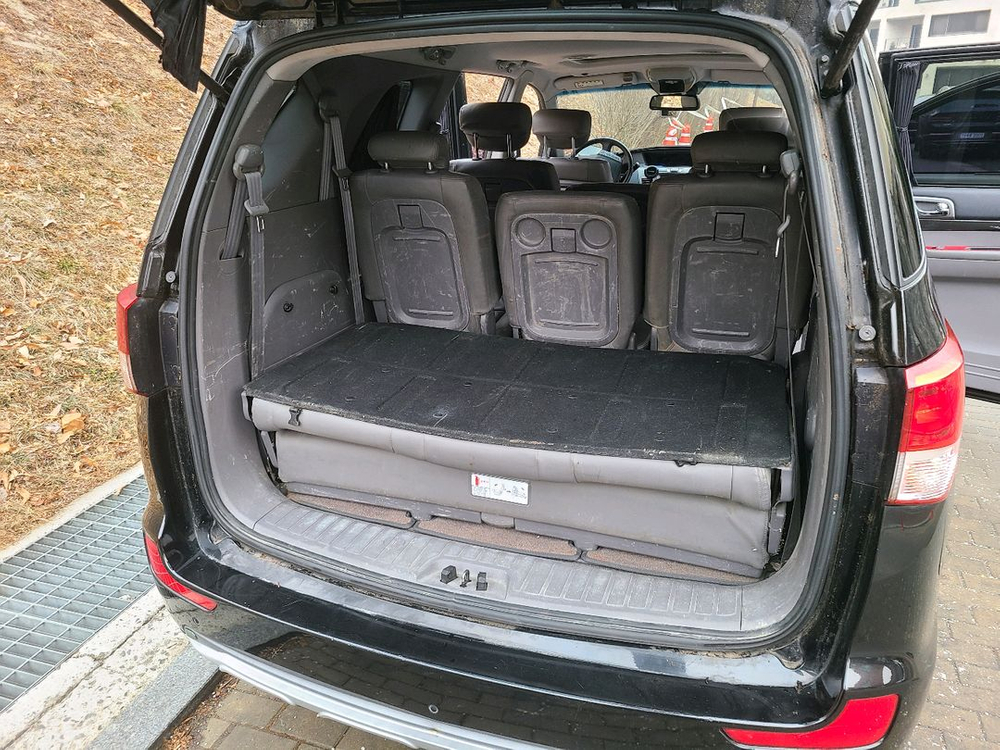 코란도 투리스모 4륜 RT 11인승--7