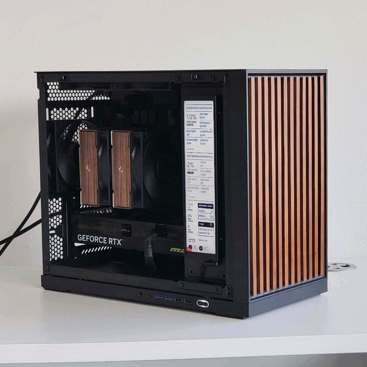 9800X3D 5070Ti 컴퓨터 고사양 본체 게이밍 PC 아이온2 배그 이미지
