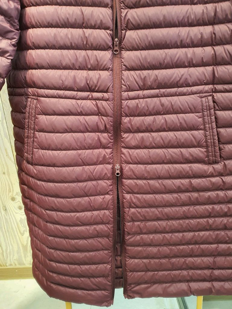 [거위털 90%] 스텔스 여성 경량 롱 패딩 (88사이즈/상태 좋음) 이미지