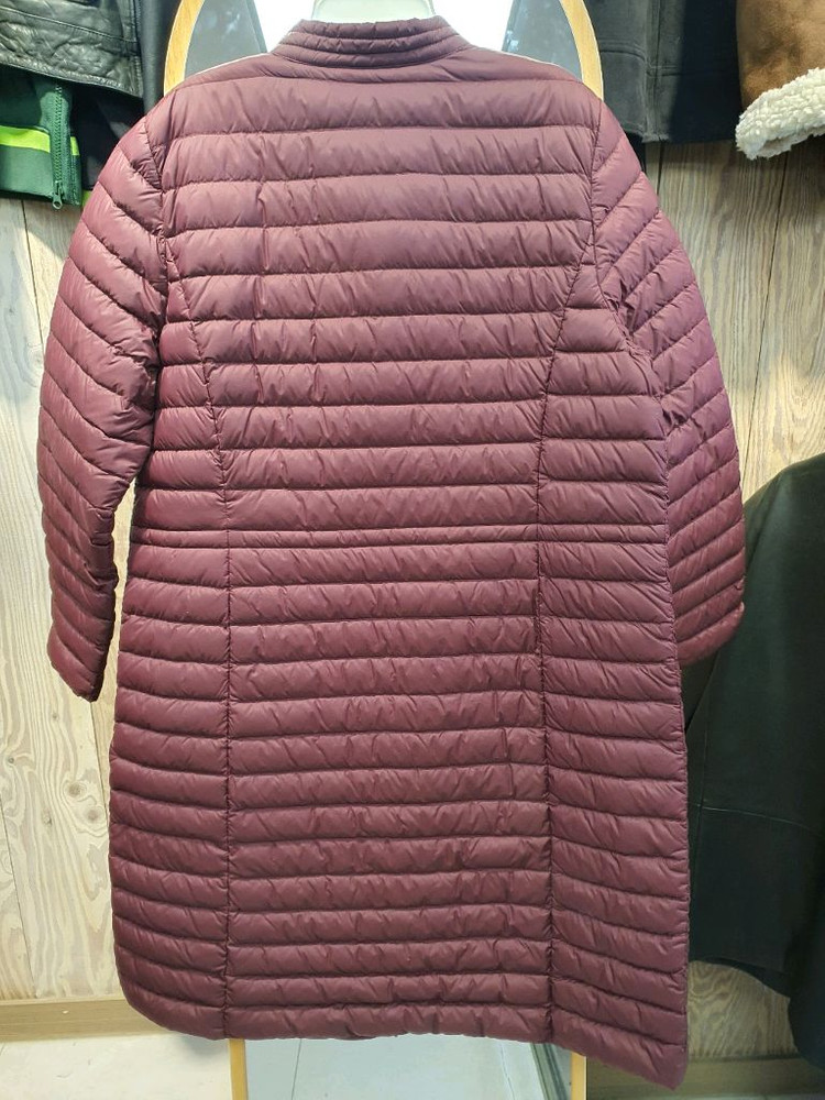 [거위털 90%] 스텔스 여성 경량 롱 패딩 (88사이즈/상태 좋음) 이미지
