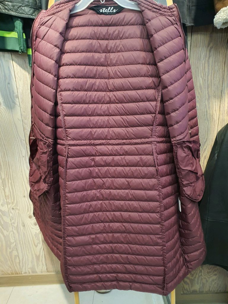 [거위털 90%] 스텔스 여성 경량 롱 패딩 (88사이즈/상태 좋음) 이미지