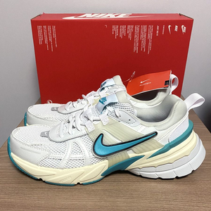 (새제품) 나이키 V2K RUN 265mm 운동화 러닝화 매장정품