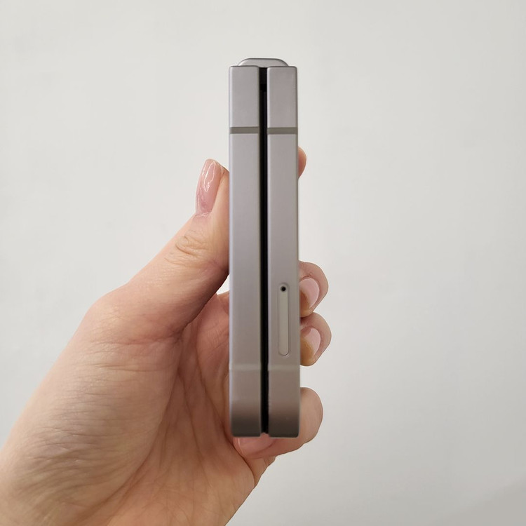 갤럭시 Z플립6 / S급 / 12-46--2