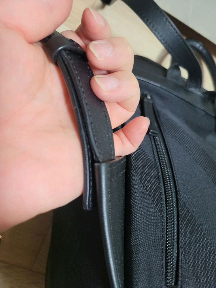 루즈앤라운지 백팩 팝니다 이미지