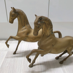 청동 신주 말 한쌍