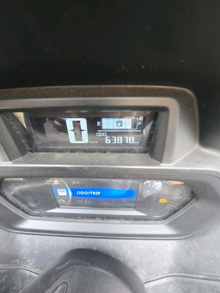 24년식 xmax 페리모델 판매합니다--0