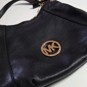 마이클 코어스 천연가죽 가방 이미지