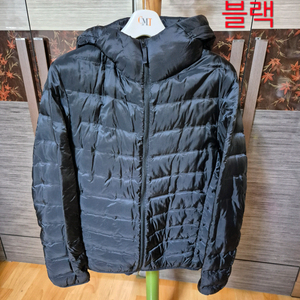 유니클로 경량 패딩 / 남성 90(S) / 블랙