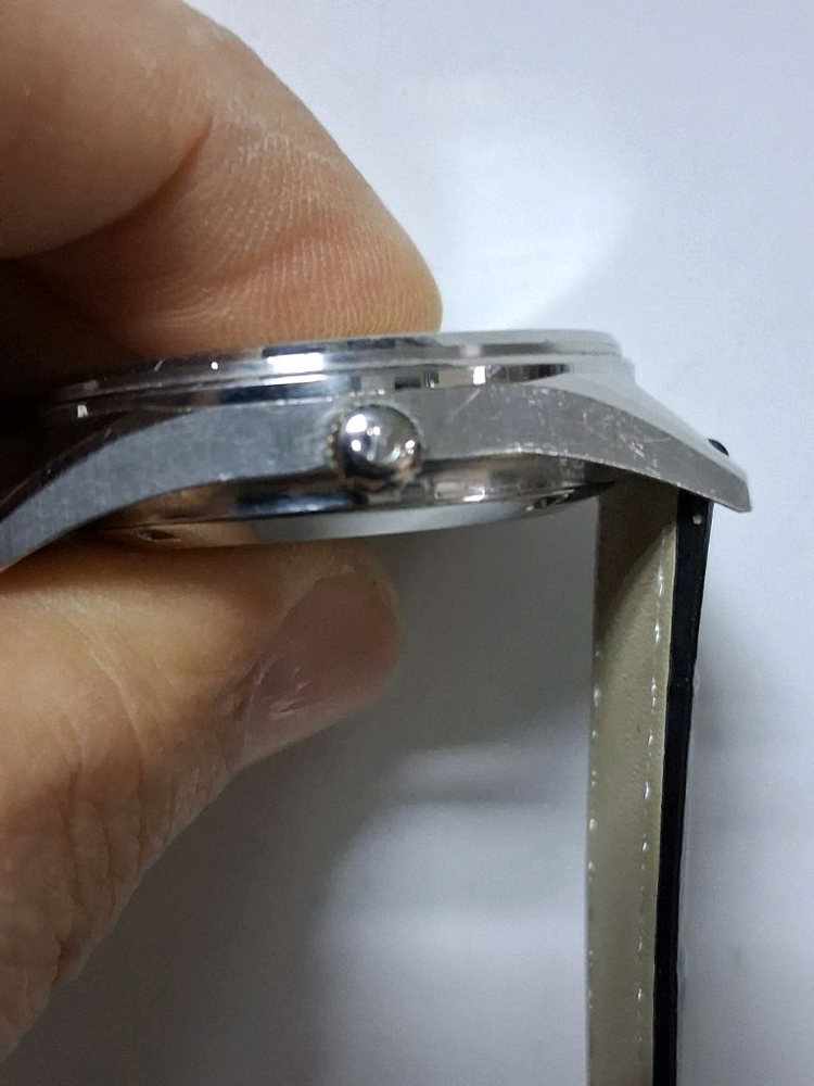 라도 골덴호세 자동시계 팝니다 이미지