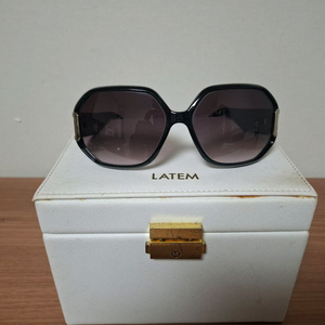 사각 오버사이즈 선글라스