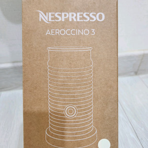 네스프레소 에어로치노3 화이트 새상품