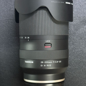 탐론 28-200mm F2.8-5.6 소니 FE마운트