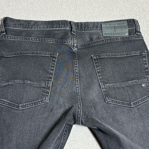 32-33 타미힐피거 블랙진 흑청 데님 청바지