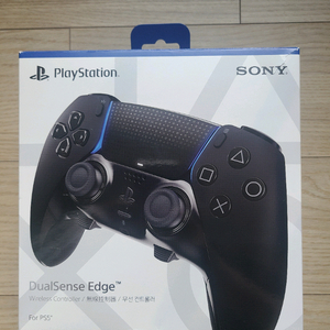PS5 듀얼센스 엣지 무선 컨트롤러 팝니다.