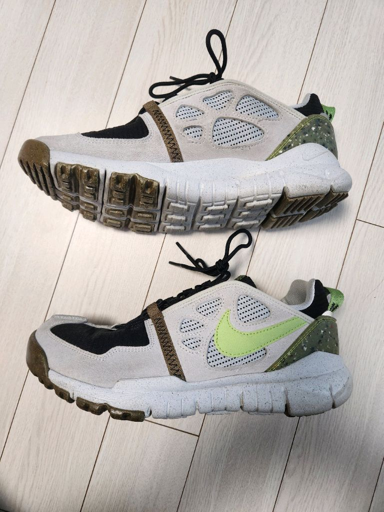 나이키 운동화 프리 테라 비스타 넥스트 네이처 DM0861-002 사이즈275바닥닳음 거의 없어요 바닥 사용감 외에--6