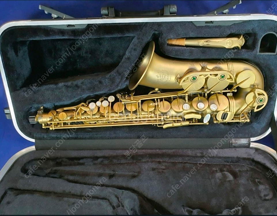 셀마 레퍼런스 급 가성비최고의 엔틱 알토색소폰 프랑스 셀마장인의 명기 제니쿠퍼입니다. 이미지