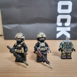 레고 밀리터리 커스텀 미피 셋트 팝니다.