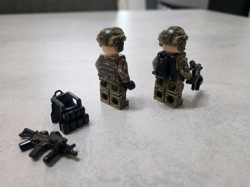 레고 밀리터리 브릭매니아 GMV 1.1 미피 팝니다.--3