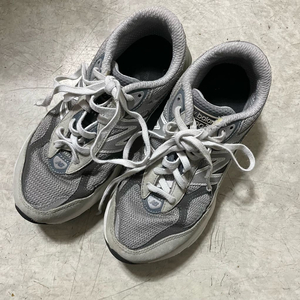 뉴발란스 990 그레이 여성 운동화신발 215