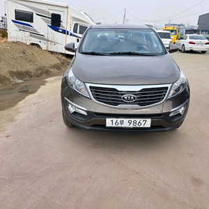 스포티지R 11녀식 12만키 정비완료 수원직거래