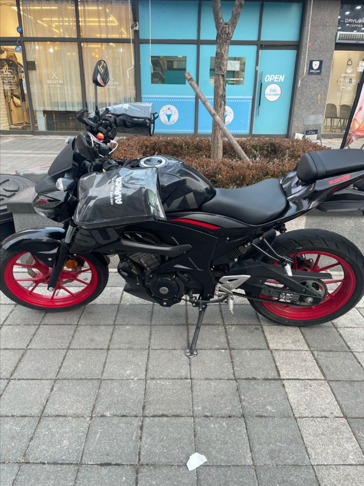 스즈키 gsx-s125 19년식 블박2채널 이미지