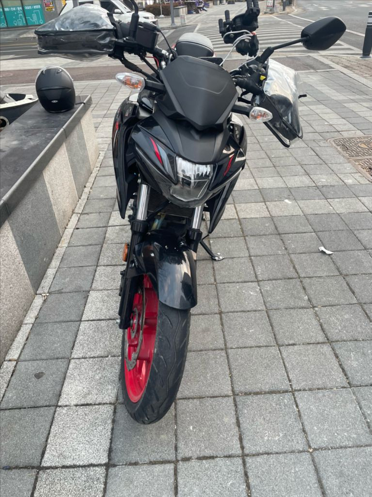 스즈키 gsx-s125 19년식 블박2채널 이미지