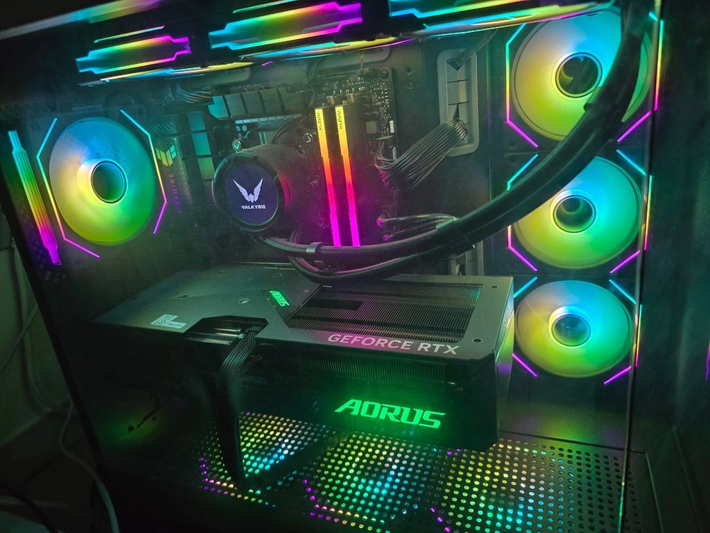 조립PC (라이젠7-7800X3D + RTX 4070 Ti SUPER Master D6X 16GB) 이미지