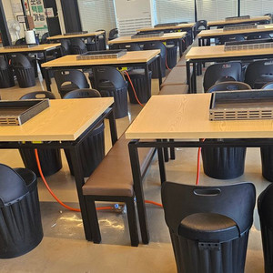 창업 및 개업 오리주물럭 철판구이 테이블 세트