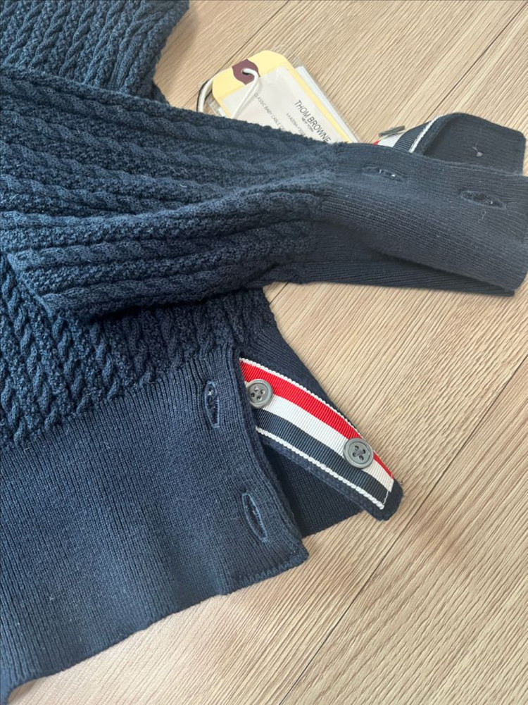 톰브라운 니트--2