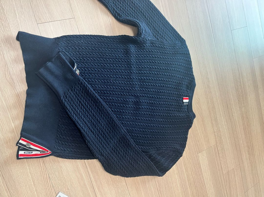 톰브라운 니트--4