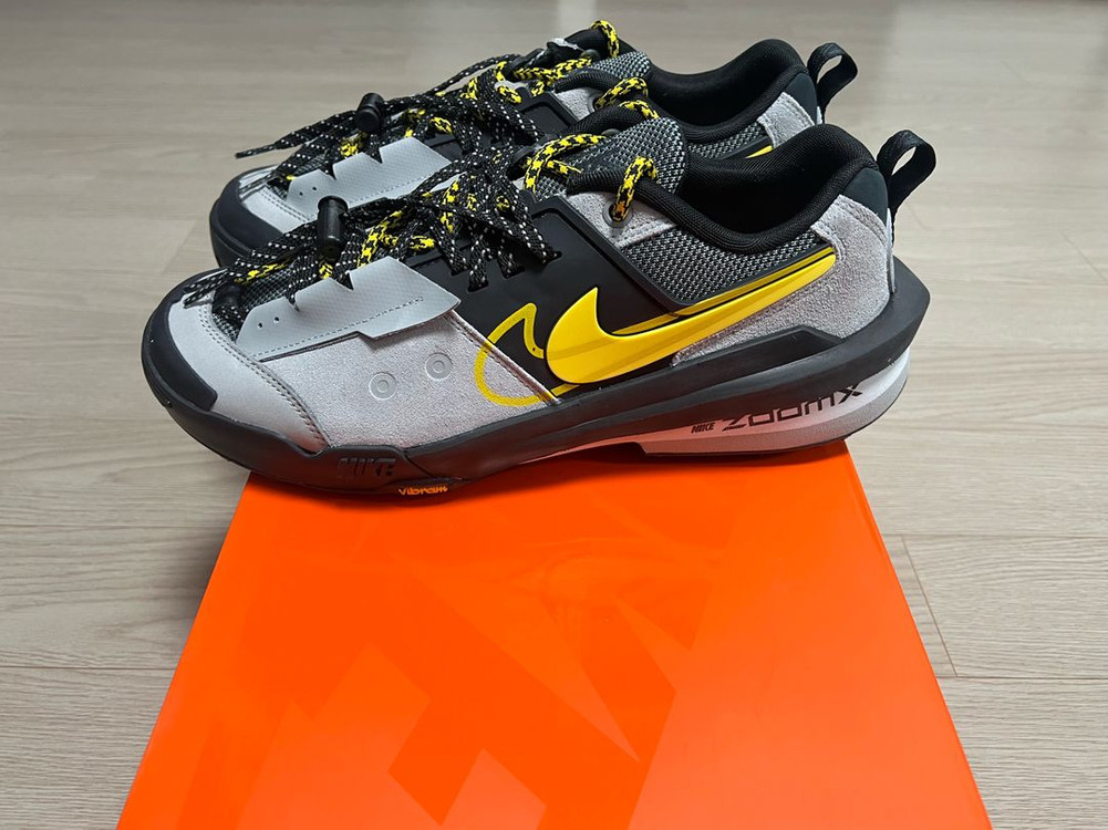 나이키 X 사카이 제가마돔 매트 실버 285 판매--1