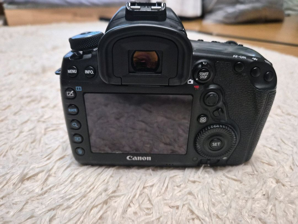 풀프레임 DSLR 카메라 (캐논 eos 5d mark IV+24-70mm F2.8렌즈) 5D마크4 오맠4 오맠포 이미지