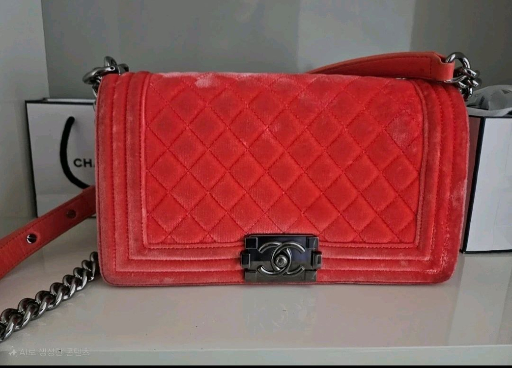21번대 샤넬 보이백 벨벳 오렌지 미듐 이미지