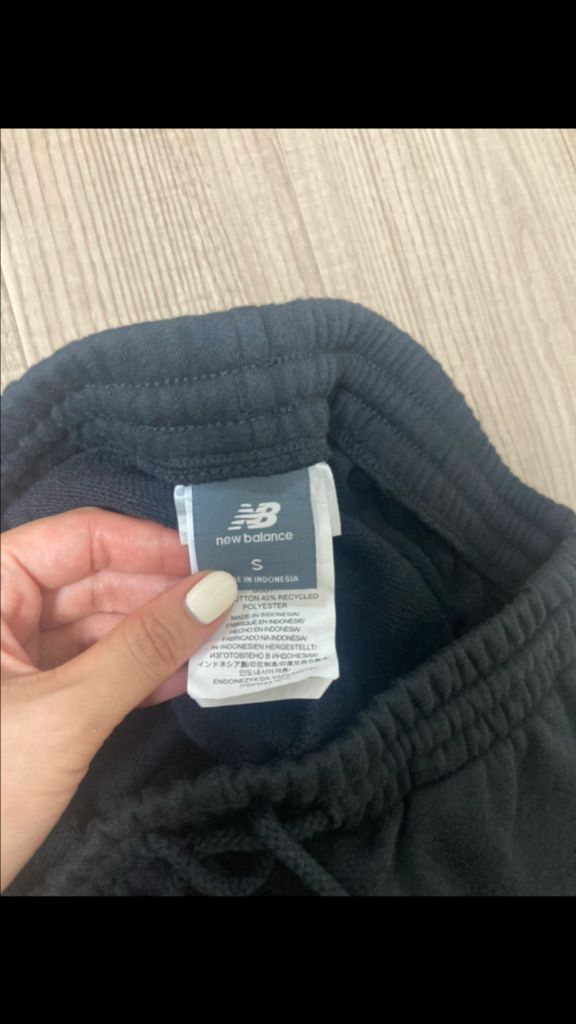 뉴발란스 반바지(한번 피팅만 해본 새상품)--2