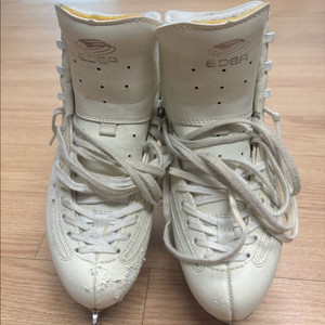 에디아 EDEA 아이스플라이 피겨스케이트 240D