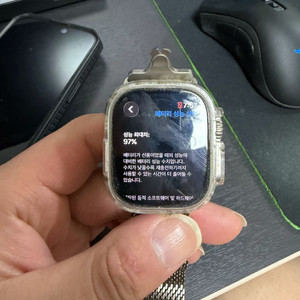 애플워치 울트라2 티타늄 라지 + 밀레니즈 루프 라지 팝니다.